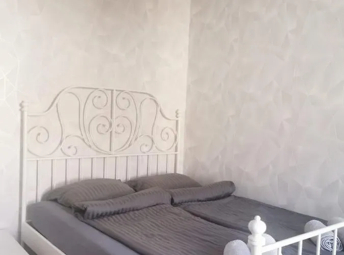 Beautiful, Spacious And Cheap Vienna